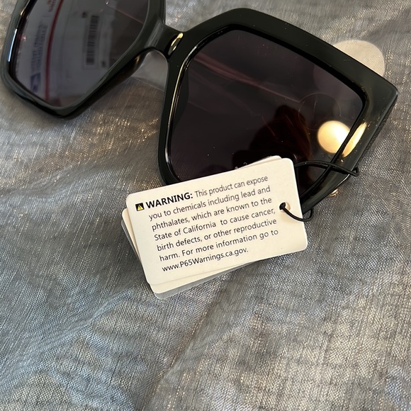NWT Luxe : Sunglasses - Picture 3 of 5